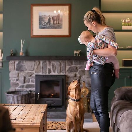 Вилла Calm Scottish Country Escape With Hot Tub Sleeps 6 Инвернесс Экстерьер фото