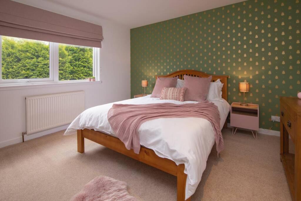 Вилла Calm Scottish Country Escape With Hot Tub Sleeps 6 Инвернесс Экстерьер фото