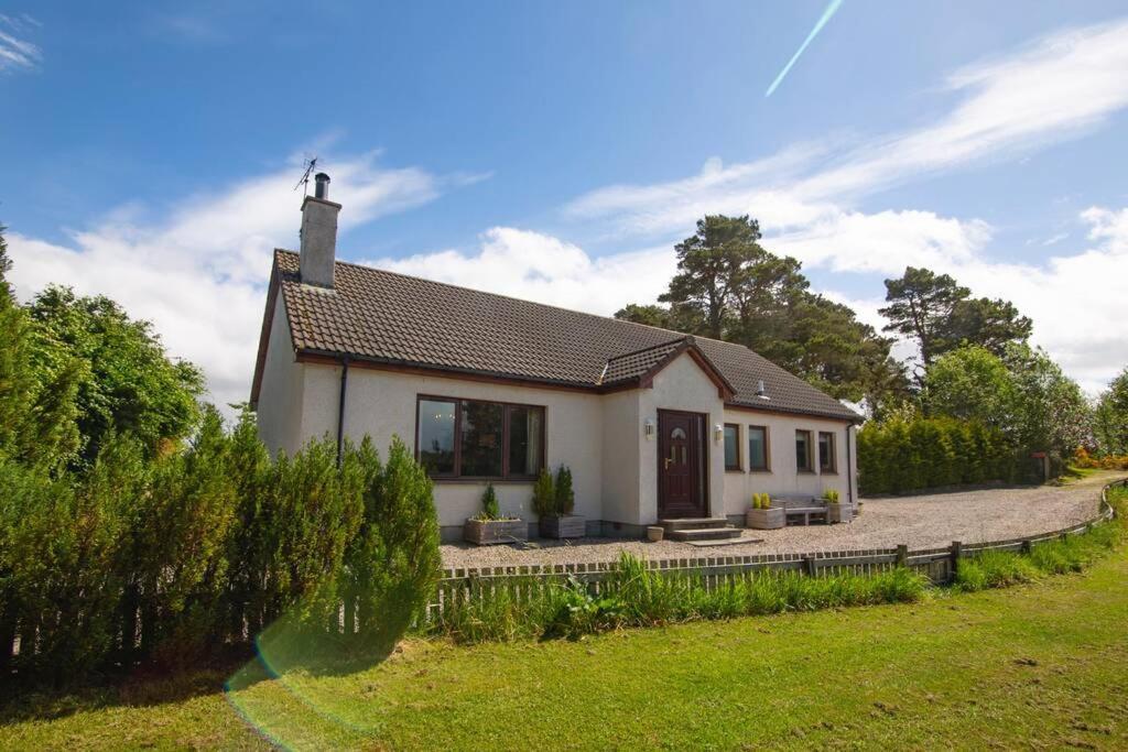 Вилла Calm Scottish Country Escape With Hot Tub Sleeps 6 Инвернесс Экстерьер фото